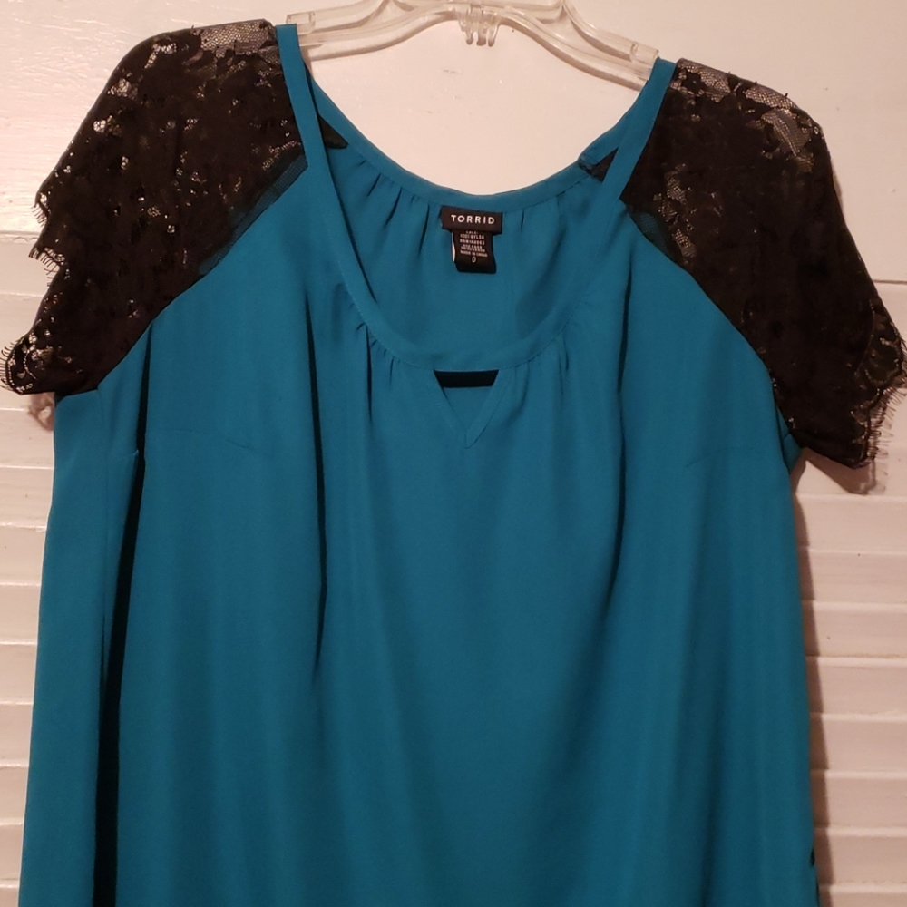 TORRID Blouse